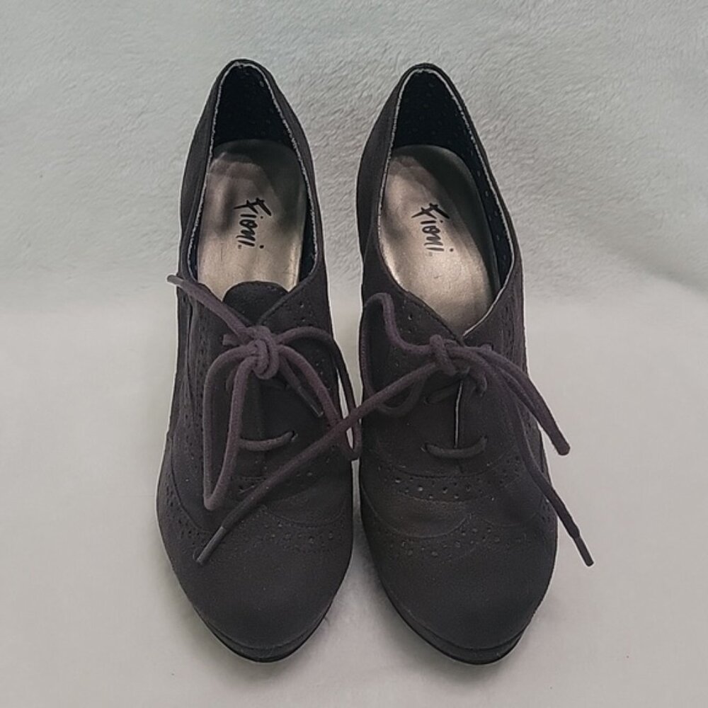 Fioni Dark Grey Heels Size 6.5